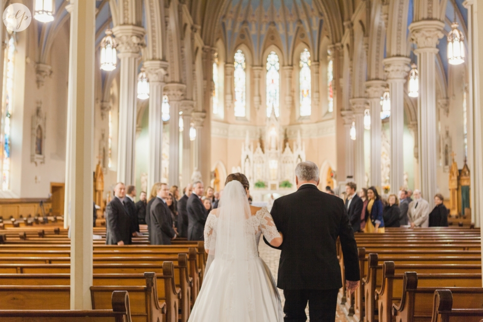 St-Patrick-Parish-Downtown-Cleveland-Ohio-Wedding-Photographer_3753